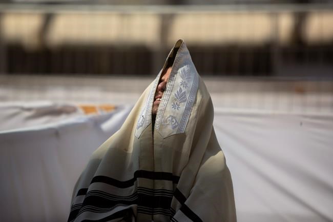 Under lockdown, Israel faces bitter start of Jewish New Year | iNFOnews.ca Under lockdown, Israel faces bitter start of Jewish New Year | iNFOnews.ca