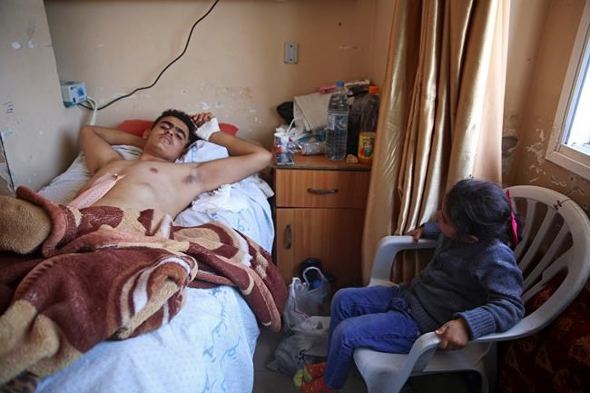 Gaza's hospitals taxed by wounded from Israeli fire | iNFOnews.ca Gaza's hospitals taxed by wounded from Israeli fire | iNFOnews.ca