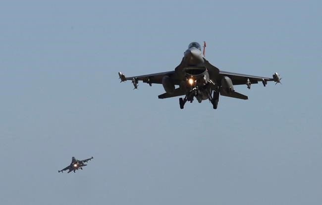 Stealth jets, other aircraft fly in US, South Korean drills | iNFOnews.ca
