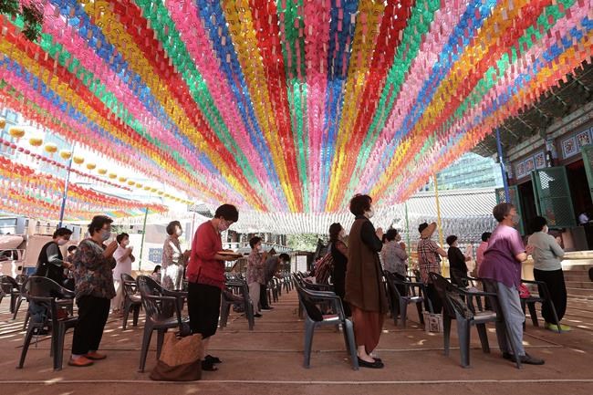 Asia Today: 4th-worst-hit India sees rural virus cases soar | iNFOnews.ca