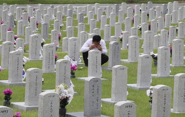 Image of Asia: South Korea remembers dead on Memorial Day | iNFOnews.ca Image of Asia: South Korea remembers dead on Memorial Day | iNFOnews.ca
