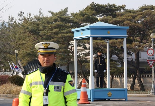 South Korea president's office block prosecutors' searches | iNFOnews.ca South Korea president's office block prosecutors' searches | iNFOnews.ca