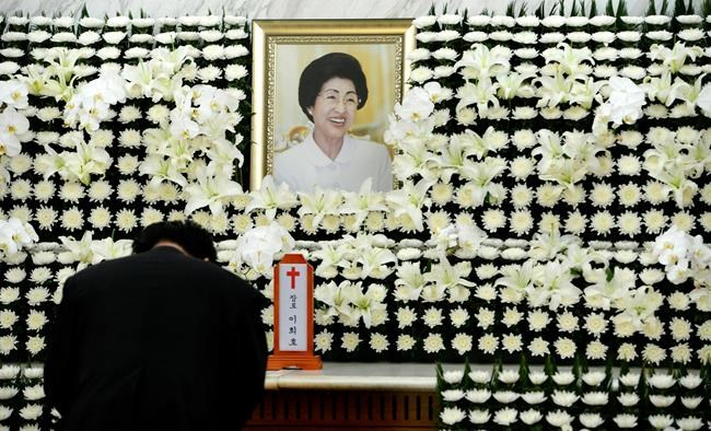 N. Korea sends condolences for former S. Korean first lady | iNFOnews.ca