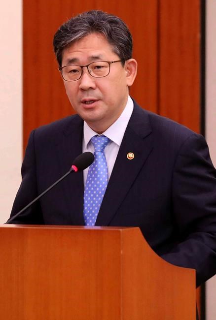 SKorean officials vow to look into triathlete's abuse claims | iNFOnews.ca