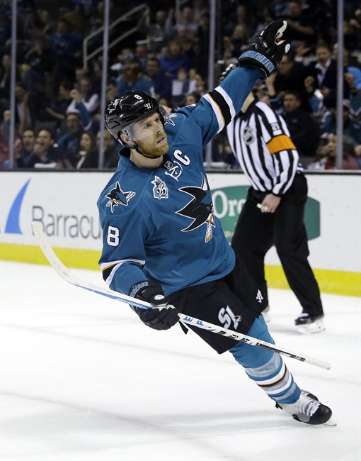 Pavelski, Thornton lead Sharks past Canadiens 6-2 | iNFOnews.ca Pavelski, Thornton lead Sharks past Canadiens 6-2 | iNFOnews.ca