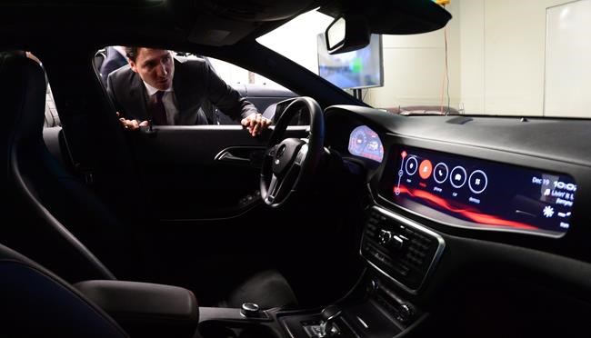 Blackberry banks on business from auto makers producing self-driving cars | iNFOnews.ca CP82066757