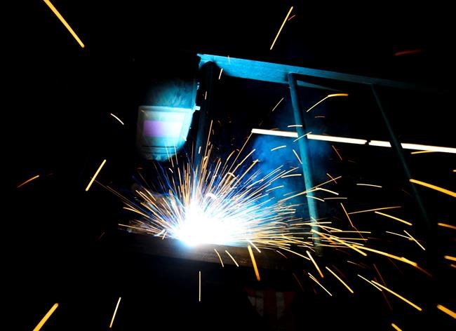 As Trump weighs tariff, US steelmakers enjoy rising profits | iNFOnews.ca