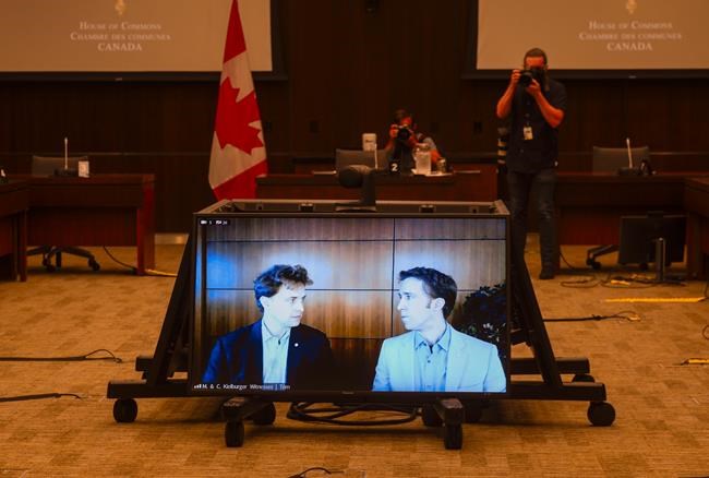 WE Charity board told speakers at WE days not paid, former chair says | iNFOnews.ca