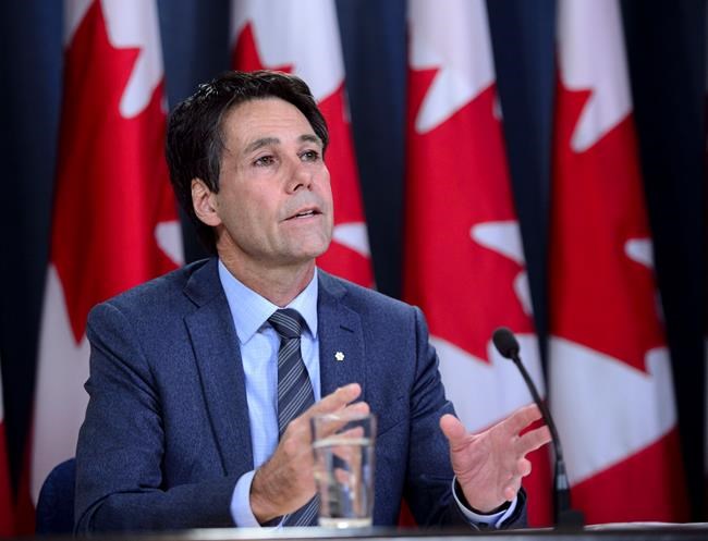 Expert panel recommends single-payer, universal pharmacare plan | iNFOnews.ca Expert panel recommends single-payer, universal pharmacare plan | iNFOnews.ca