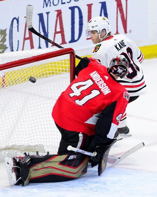 Kane scores in overtime as Blackhawks spoil Senators' home opener | iNFOnews.ca