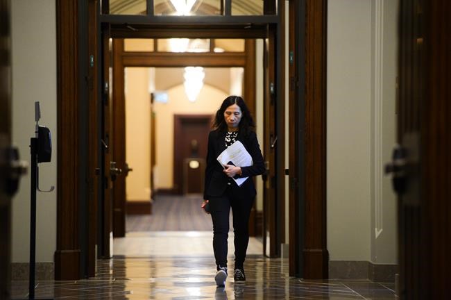 Pandemic response hampered by lack of data-sharing, committee hears | iNFOnews.ca