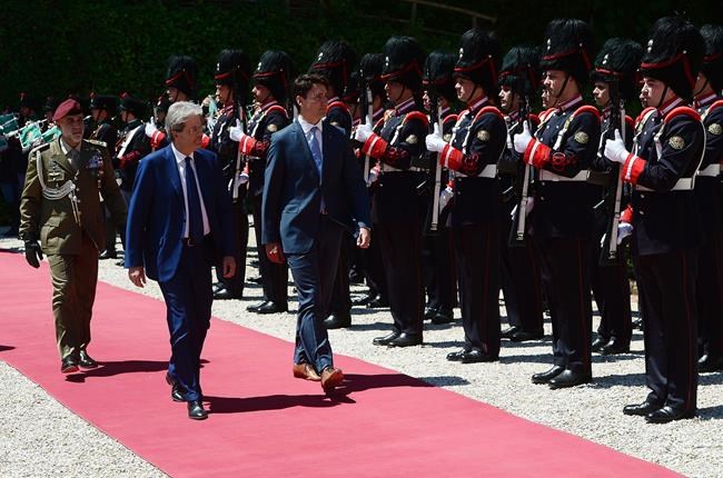 Trudeau stands by Kinder Morgan despite changing politics in B.C. | iNFOnews.ca CP1757568190