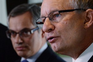 Tories hint bill aimed at removing red tape for business coming this week | iNFOnews.ca CP26992698