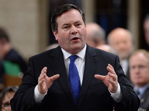 Two-year wait for severance pay by military reservists 'unacceptable': Kenney | iNFOnews.ca CP31938232