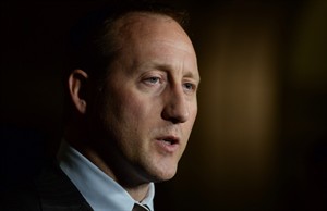 MacKay defends cyberbullying bill's reach, denies undue erosion of privacy | iNFOnews.ca CP26055988