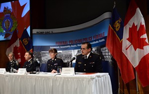 Man believed fighting with jihadists overseas among three charged in Ottawa | iNFOnews.ca CP31748584