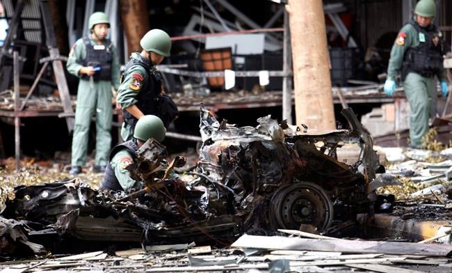 1 killed, 29 wounded as 2 bombs hit southern Thailand | iNFOnews.ca