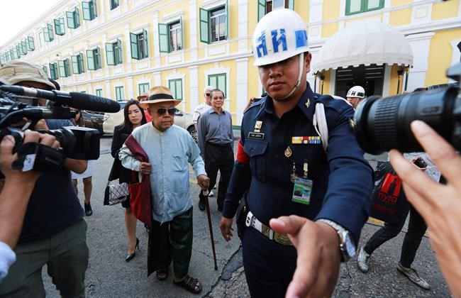 Thai court drops royal insult charges against academic | iNFOnews.ca