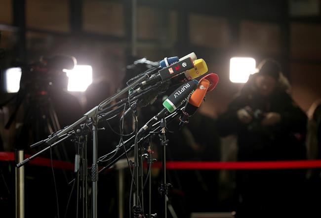 German parties talk through the night, no end in sight | iNFOnews.ca