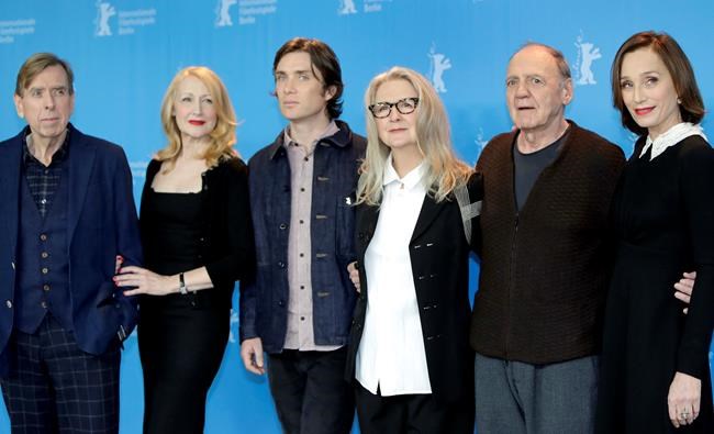 Scott Thomas recalls intensity of "The Party" at Berlin fest | iNFOnews.ca CP967428672