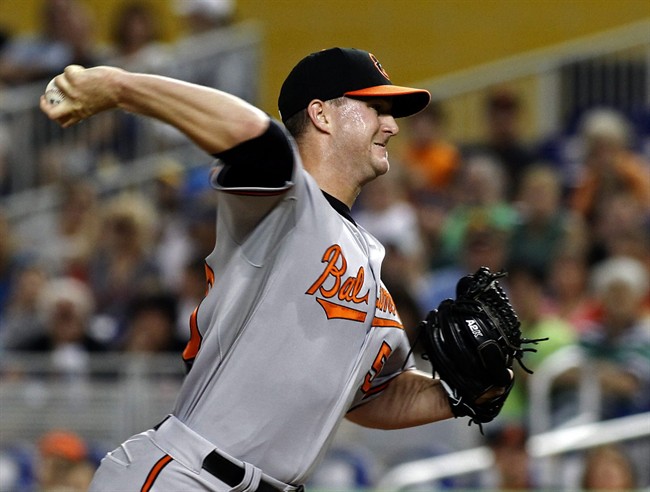 Orioles reliever Matusz leaves game in 12th inning after umpires inspect his forearm | iNFOnews.ca CP33214172