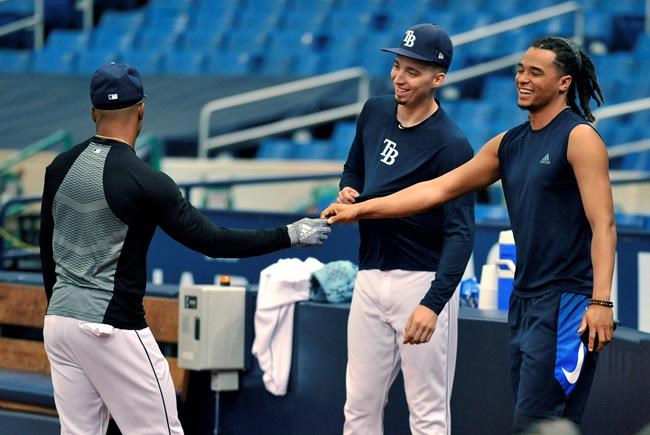 Trade tornado: Dozier, Archer among 15 swaps on deadline day | iNFOnews.ca
