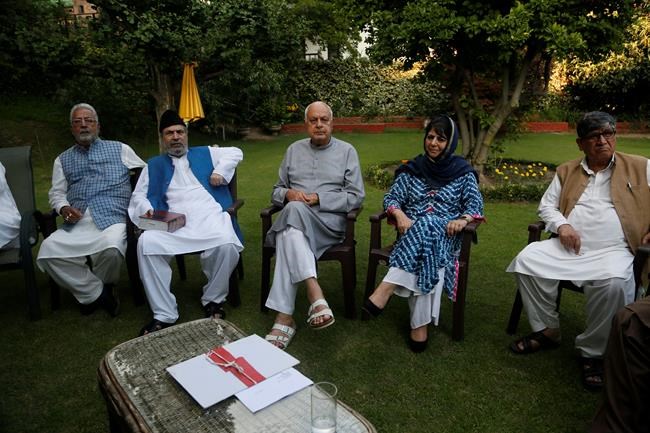 Political parties vow to fight removal of Kashmir's autonomy | iNFOnews.ca Political parties vow to fight removal of Kashmir's autonomy | iNFOnews.ca
