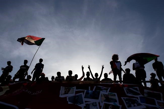 Sudan's protesters voice optimism after talks with army | iNFOnews.ca