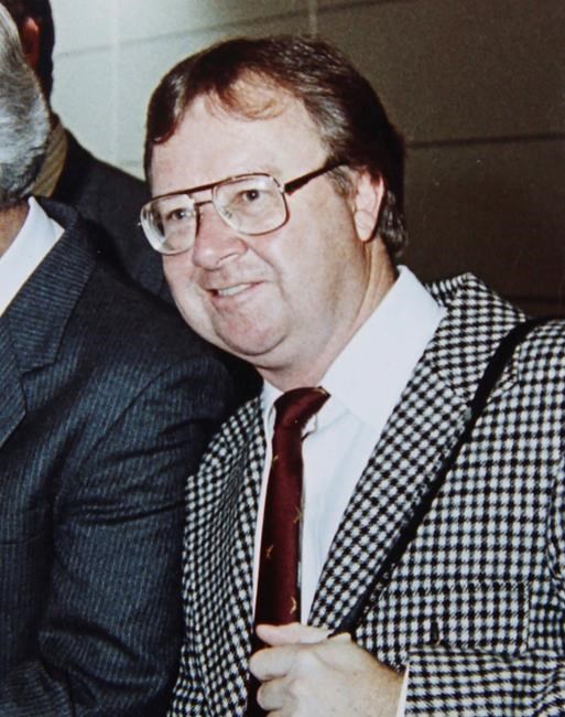 Award-winning former AP photographer Russell McPhedran dies | iNFOnews.ca