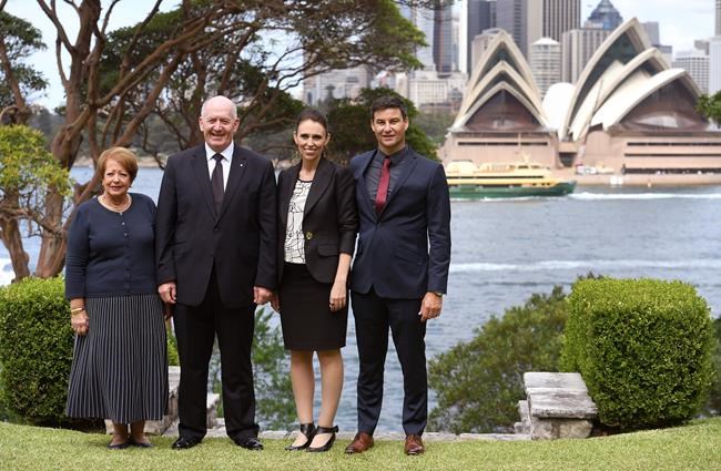200 refugees rejected by Australia have now settled in US | iNFOnews.ca CP811856345