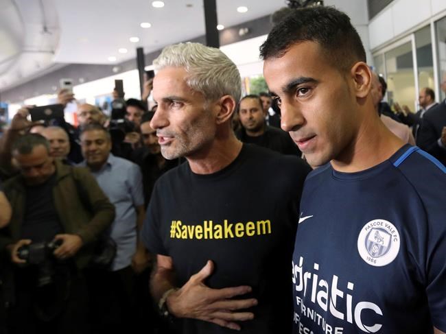 Refugee footballer freed by Thailand returns to Australia | iNFOnews.ca