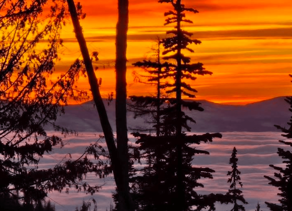 iN PHOTOS: Superb Silver Star mountain sunsets saturate skies | iNFOnews.ca