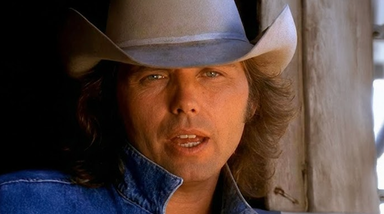 Country music icon Dwight Yoakam brings legendary sound to Penticton | iNFOnews.ca