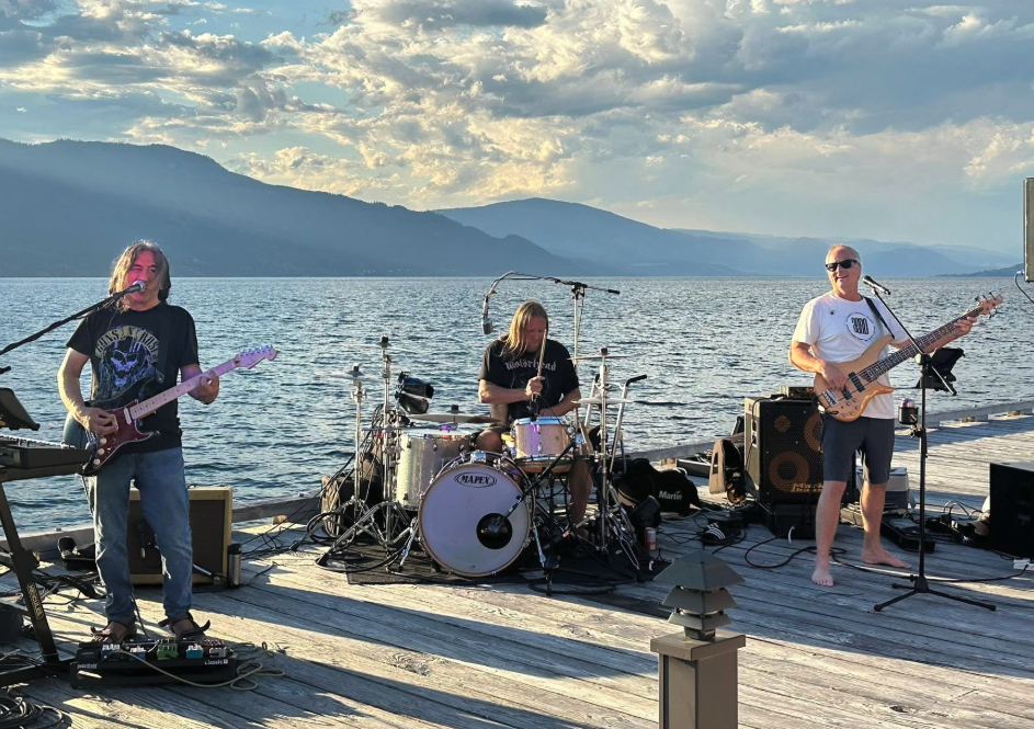 FAN FAVOURITE: While music festivals struggle, some in Okanagan stand test of time | iNFOnews.ca FAN FAVOURITE: While music festivals struggle, some in Okanagan stand test of time | iNFOnews.ca