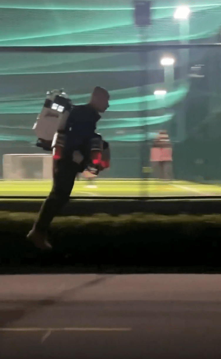 TRENDING NOW: Hey everyone, jetpacks are real | iNFOnews.ca