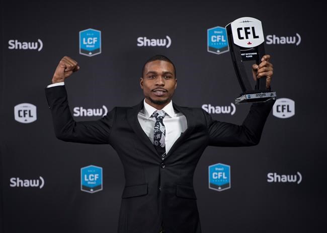 Hamilton Tiger-Cats receiver Banks named CFL's outstanding player | iNFOnews.ca CP220018346