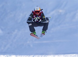 Canada's Thompson wins gold in World Cup ski cross; Leman takes men's bronze | iNFOnews.ca CP26334257