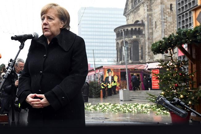 Putin, Merkel discuss situation in eastern Ukraine | iNFOnews.ca Putin, Merkel discuss situation in eastern Ukraine | iNFOnews.ca