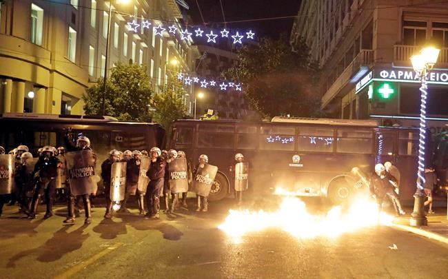 The Latest: Violence breaks out in anti-US protest | iNFOnews.ca The Latest: Violence breaks out in anti-US protest | iNFOnews.ca