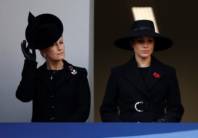 Queen, politicians out in force as UK remembers its war dead | iNFOnews.ca Queen, politicians out in force as UK remembers its war dead | iNFOnews.ca