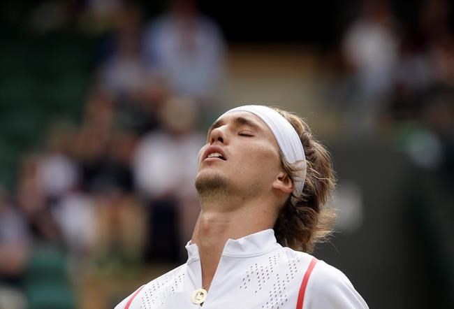 Gauff, just 15, shocks 5-time champ Venus, 39, at Wimbledon | iNFOnews.ca CP325384537