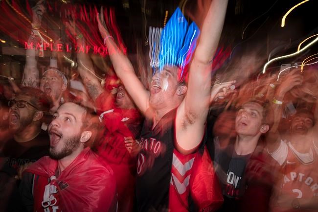 Thousands crowd streets around Toronto to cheer on the Raptors in playoff game | iNFOnews.ca