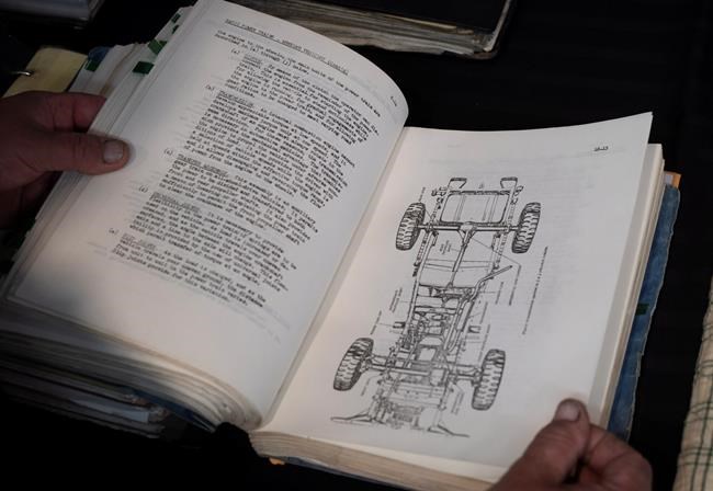 'Tanks' for the memories: Retired soldier donates maintenance manuals | iNFOnews.ca 'Tanks' for the memories: Retired soldier donates maintenance manuals | iNFOnews.ca