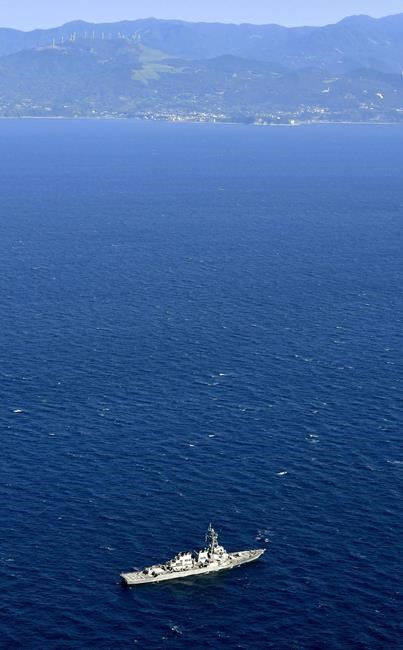 US warship crash site known for congested nighttime traffic | iNFOnews.ca US warship crash site known for congested nighttime traffic | iNFOnews.ca