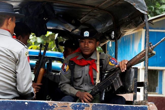 New reports emerge of army attacks on Myanmar's Rohingya | iNFOnews.ca New reports emerge of army attacks on Myanmar's Rohingya | iNFOnews.ca