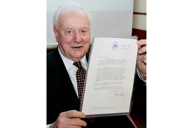 Australian court rules queen's letters can be made public | iNFOnews.ca