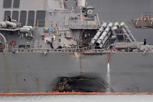 Navy relieves of duties top officers of wrecked US warship | iNFOnews.ca Navy relieves of duties top officers of wrecked US warship | iNFOnews.ca