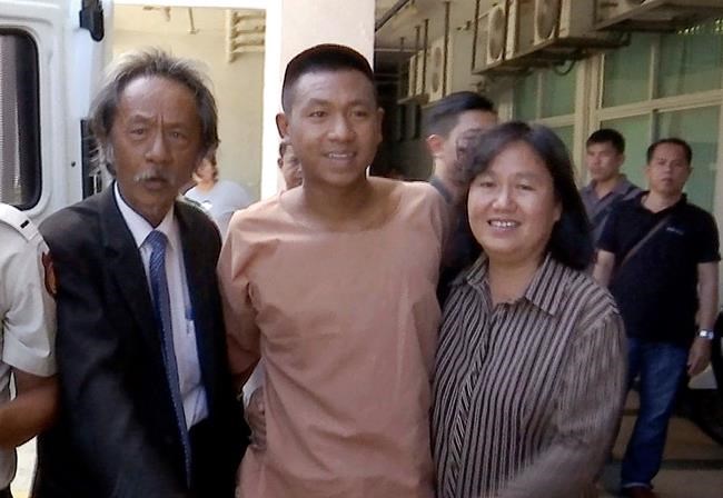 Student who shared BBC story about Thai king freed from jail | iNFOnews.ca Student who shared BBC story about Thai king freed from jail | iNFOnews.ca
