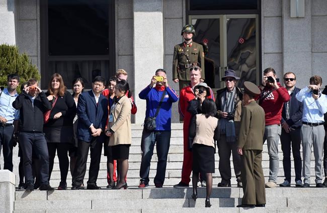 Pentagon chief Mattis stresses diplomacy in Korean crisis | iNFOnews.ca