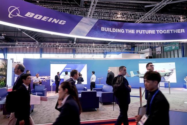 Elbow bumps and bows: Singapore air show opens despite virus | iNFOnews.ca